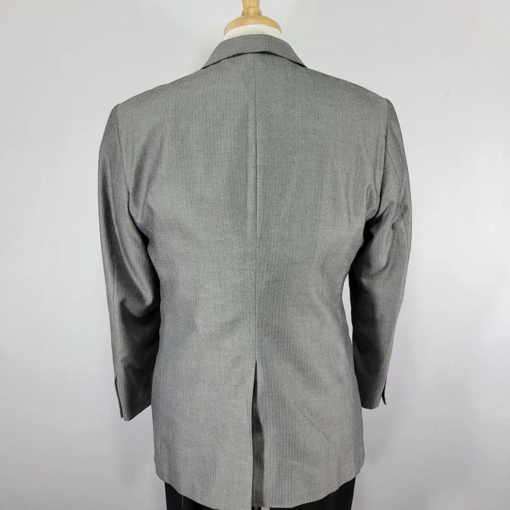 Stafford Essentials Men's Sport Coat‎ Blazer Three Button Gray Herringbone 40R